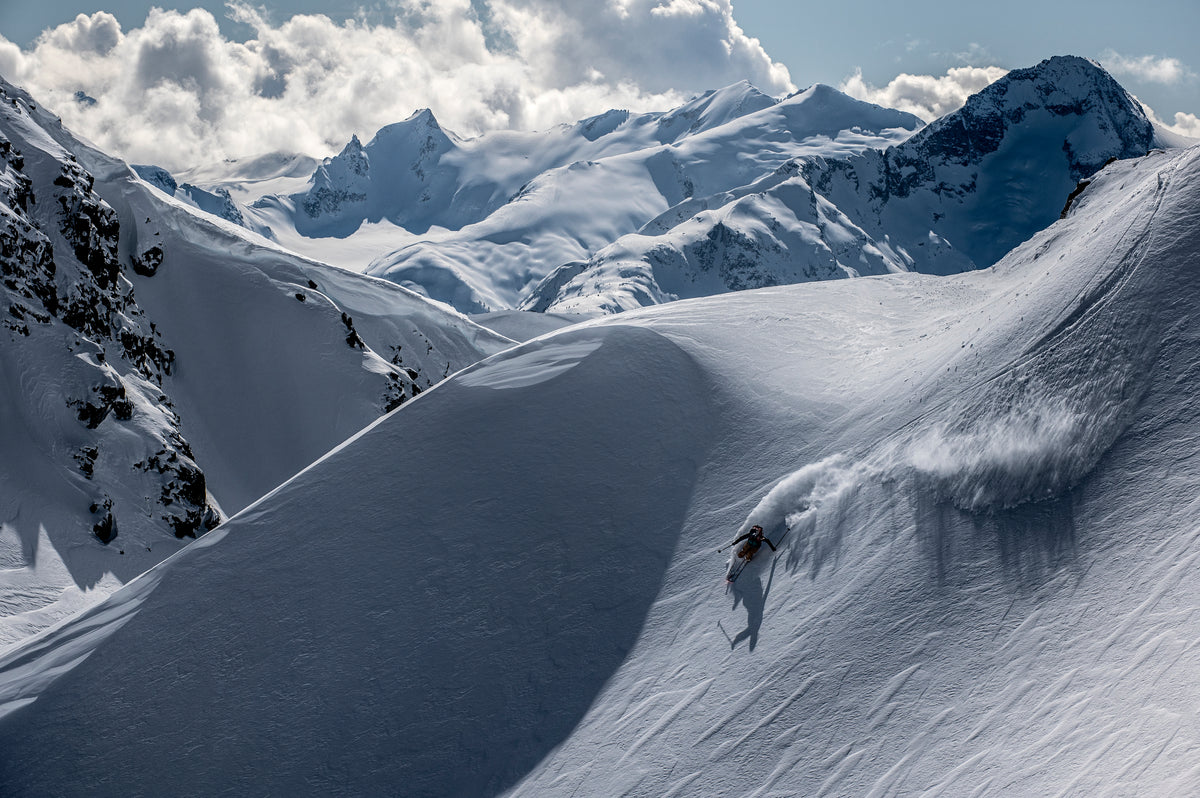 Alpine skiing in powder snow